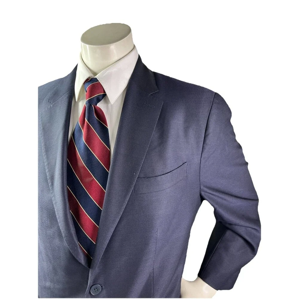 Banana Republic *a small